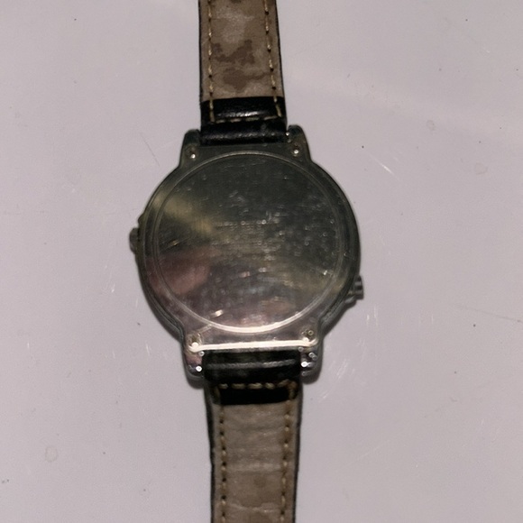 Musical Lorus Mickey Mouse World Flag Watch - Picture 4 of 5